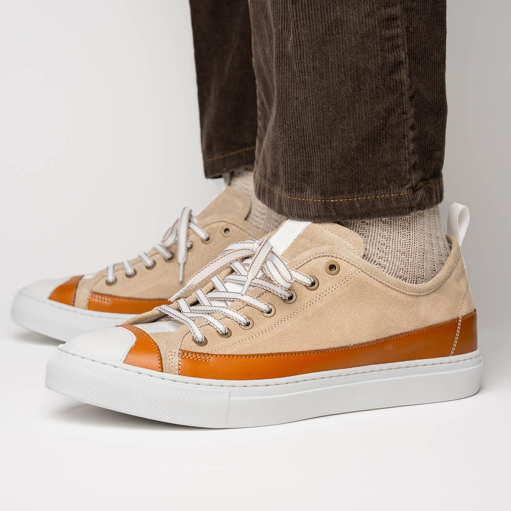 Zelli Lando Sueded Goatskin Sneakers in Taupe | Made in Italy