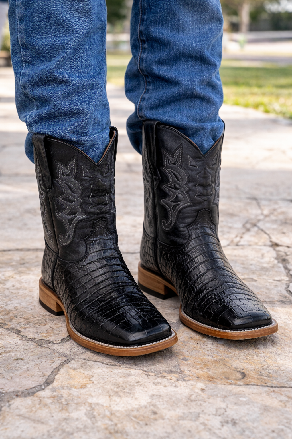 Los Altos Boots - Mens Dress Cowboy Boot - Low Priced Black Square Toe Caiman Tail Boots- in Black
