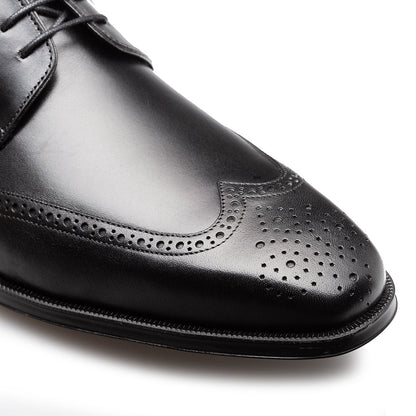 Mezlan Tasso Wingtip Derby: Luxurious Leather Dress Shoe
