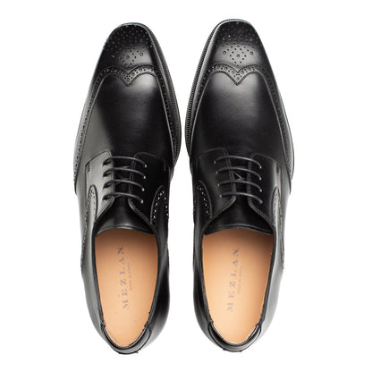 Mezlan Tasso Wingtip Derby: Luxurious Leather Dress Shoe