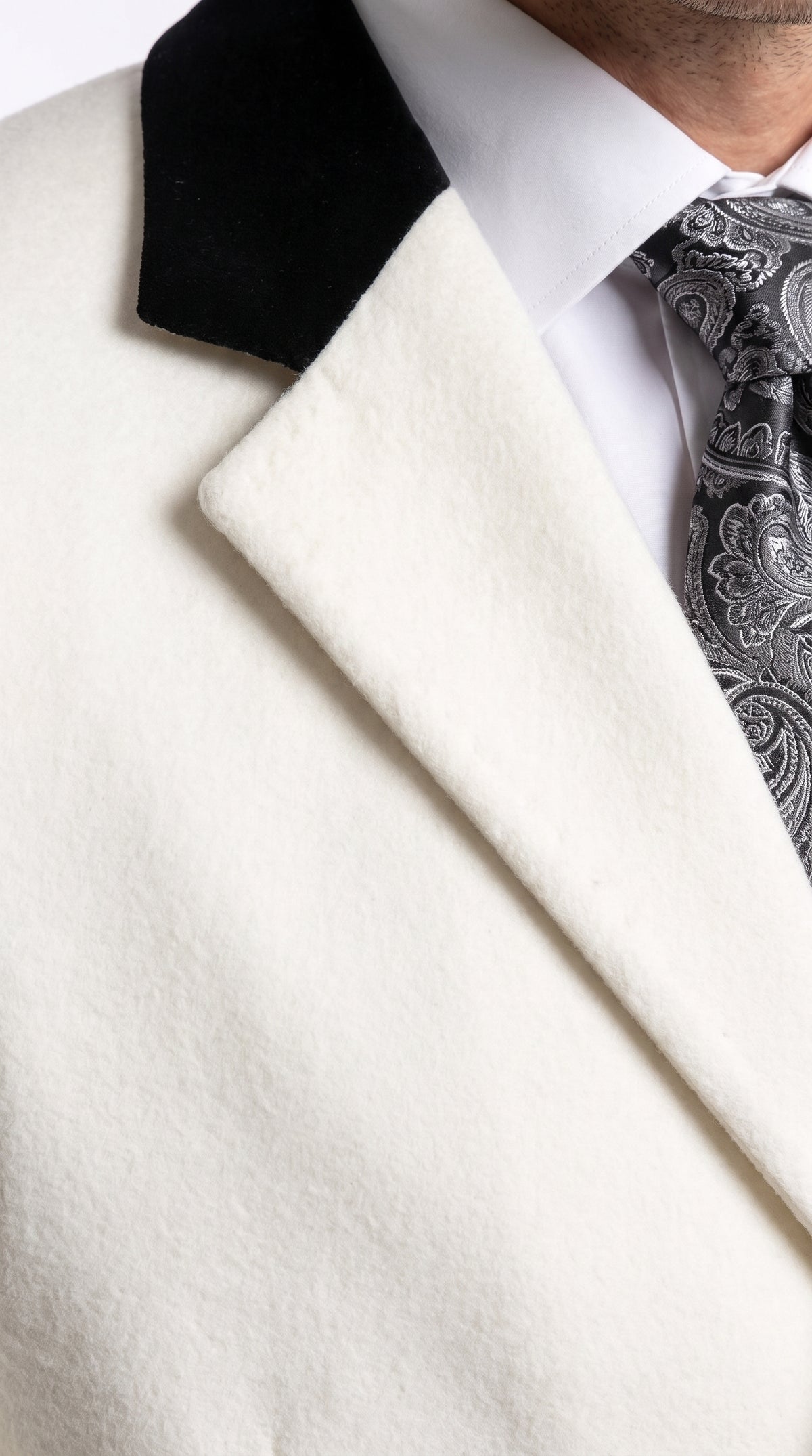 Men's White Cashmere Wool Chesterfield Full-Length Overcoat – Luxury Long Winter Dress Coat with Black Velvet Collar