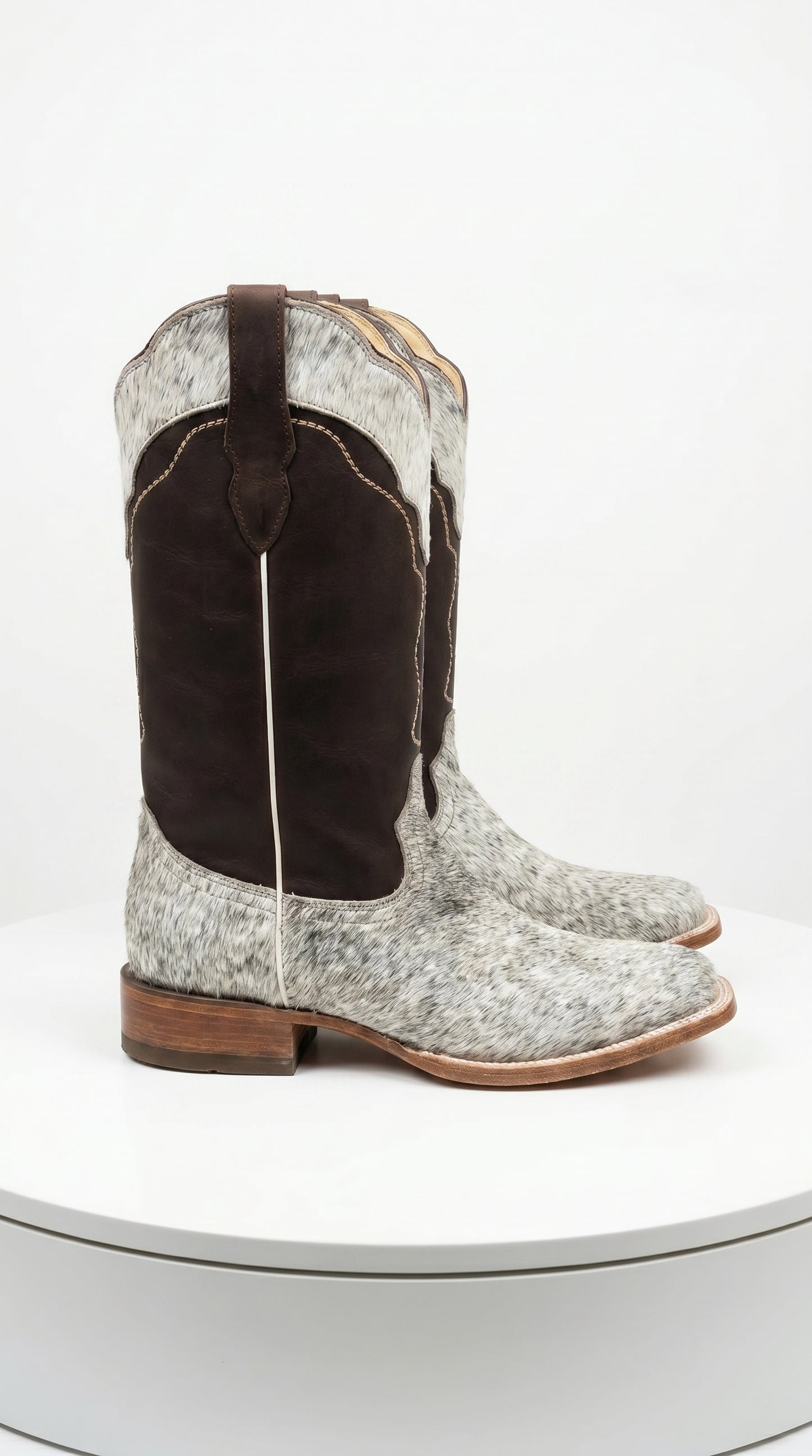 Women’s White and Brown Cowhide Leather Rodeo Boots, Western Pull On Cowboy Boots