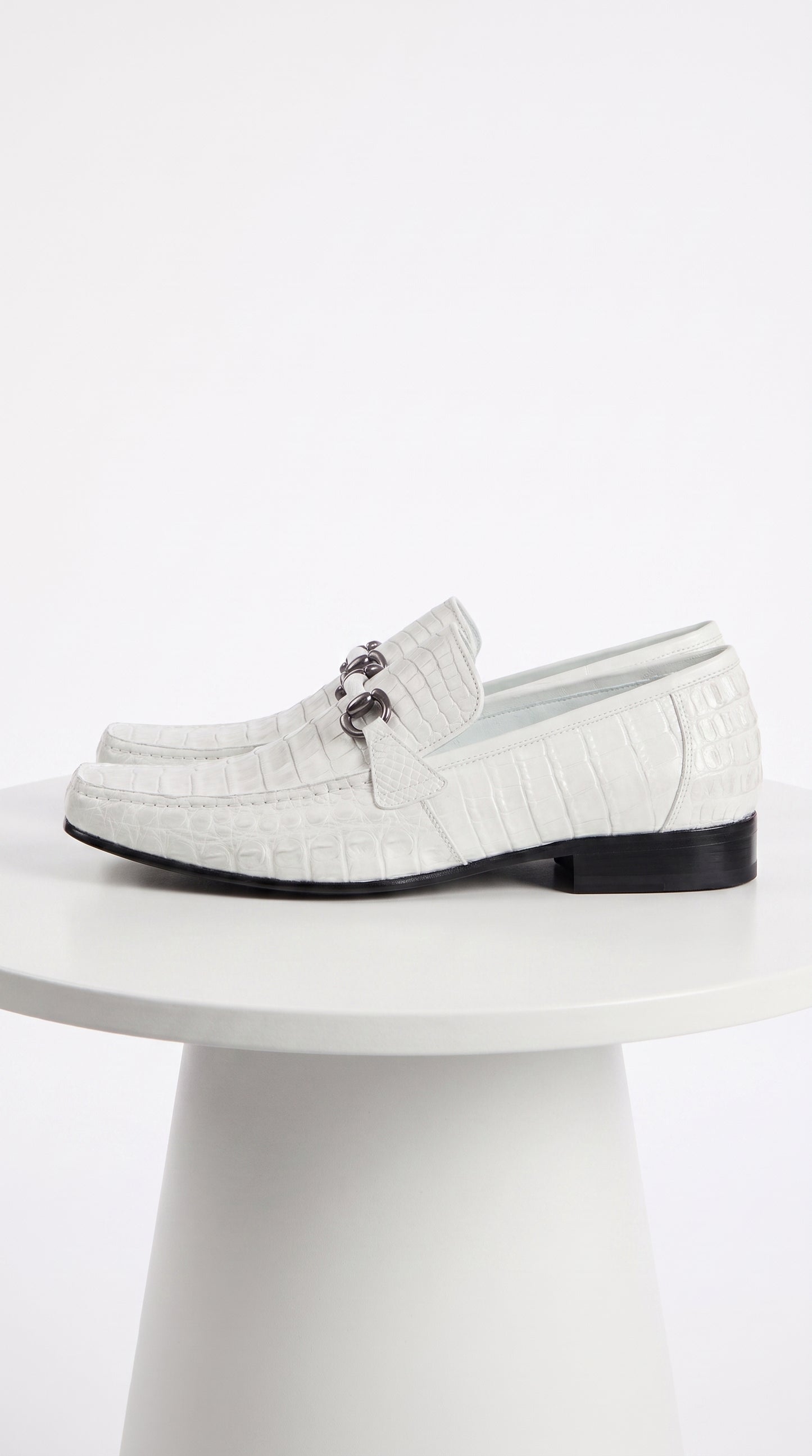 Men’s Los Altos White Caiman Belly Dress Shoes, Leather Sole Bit Loafers for Formal Wear