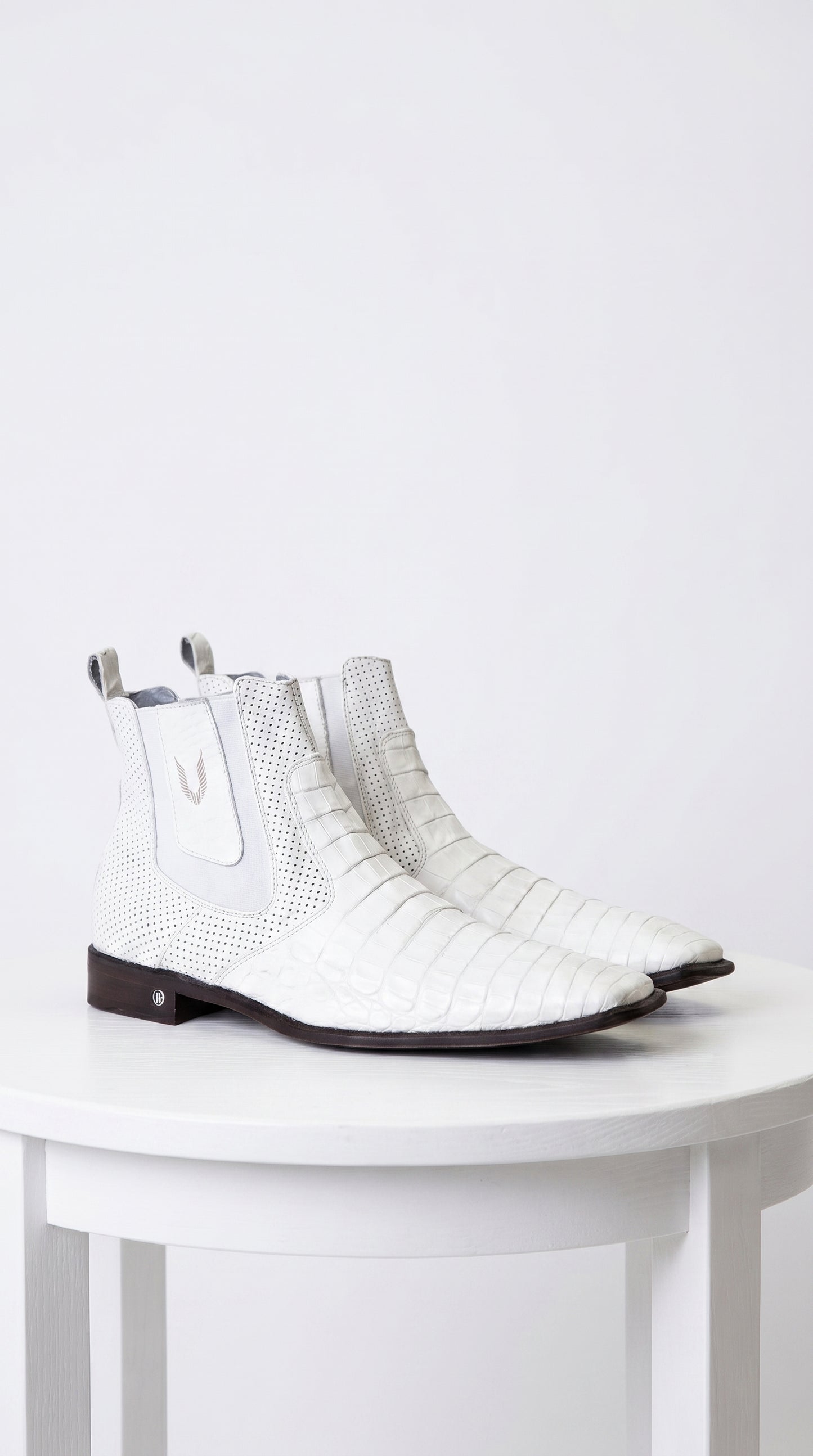 Men's Handmade White Vestigium Boots Genuine Caiman Belly Chelsea Boots