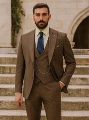 Men’s Brown 3-Piece Suit with Vest and Chain – Classic Formal Wear