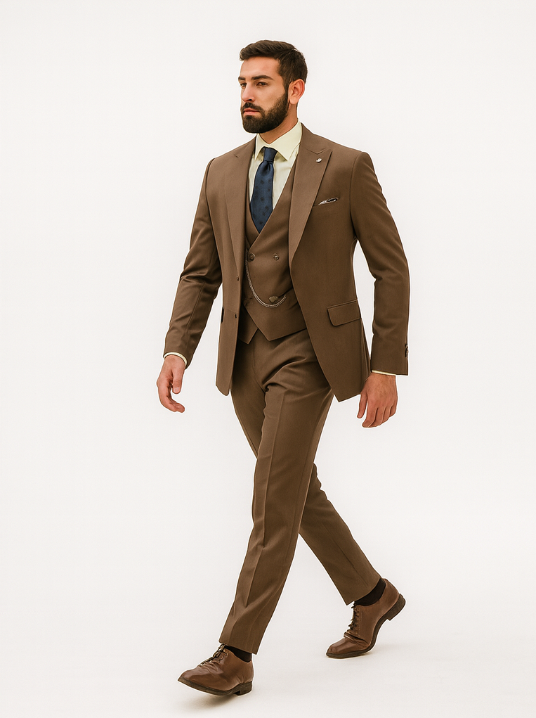 Men’s Brown 3-Piece Suit with Vest and Chain – Classic Formal Wear