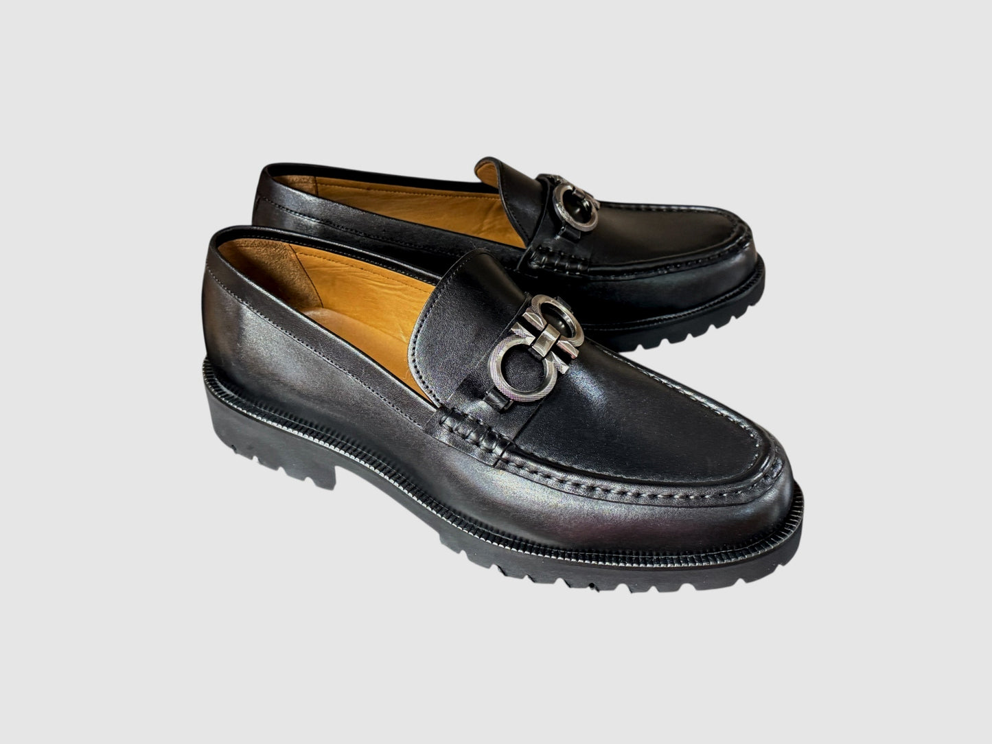 C178-Newport- Black Calfskin