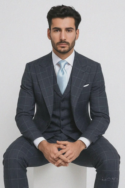  Classic Fit in Navy by Rossiman