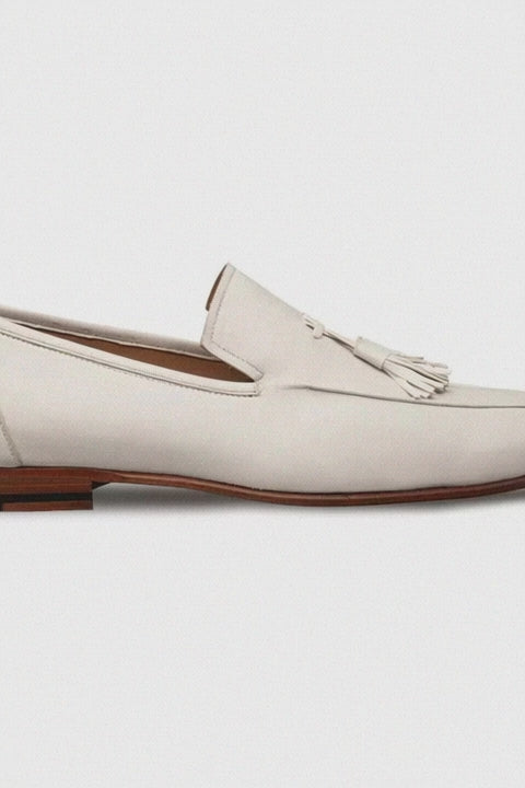 Mezlan Javea Bone Classic Tassel Loafer