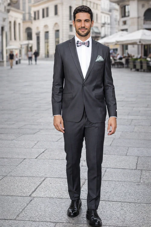 Rossiman Men's Slim Fit Gray Wool Suit – 1-Button Peak Lapel Jacket & Tapered Low-Rise Pants
