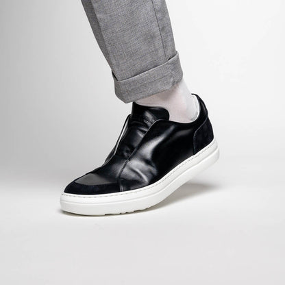 Zelli Spettacolare Calfskin & Suede Slip-On Sneakers in Black
