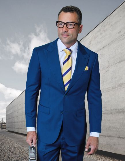 Statement Mens Modern Fit 2 Piece 100% Super 200s Wool Suit – Peak Lapel with Pick Stitching