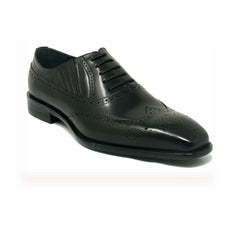 Mens Carrucci Burnished Leather Classic 1920's Wingtip Dress Shoe in Cognac