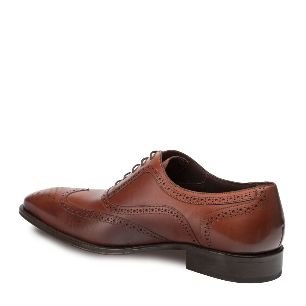 Mens Mezlan Ugalde Classic Wingtip Dress Shoe in Cognac