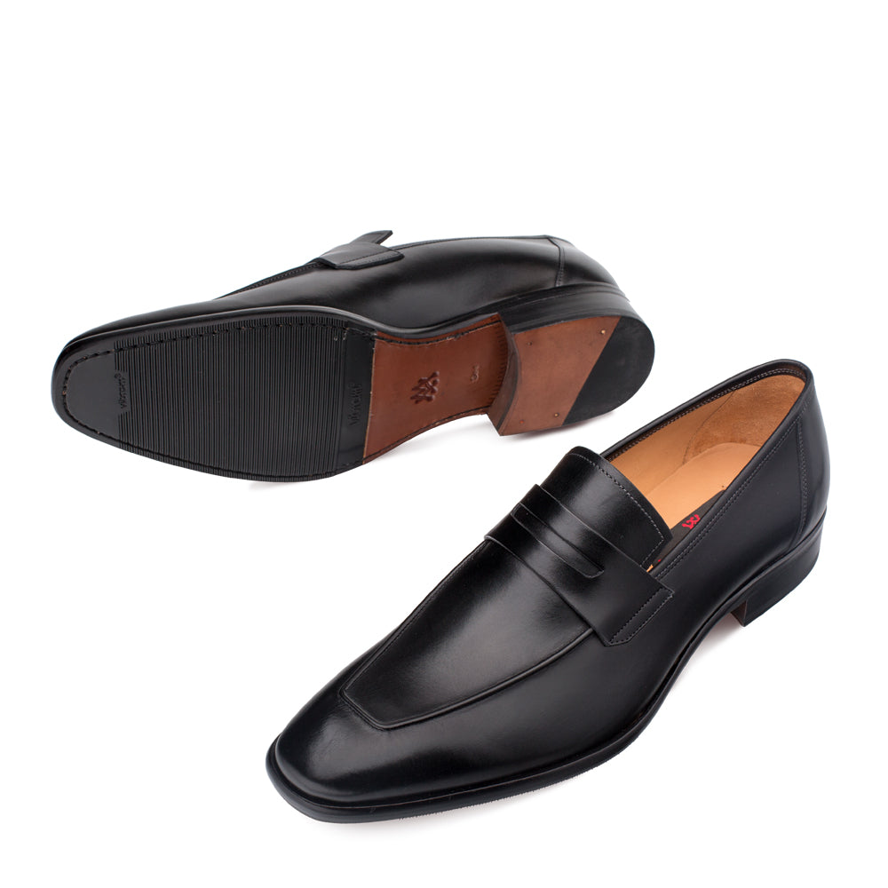 Mens Mezlan Classic Calfskin Slip on Penny Loafer Dress Shoe in Black